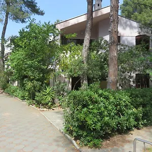 soline-beach-apartments.hotelinzadar.com/